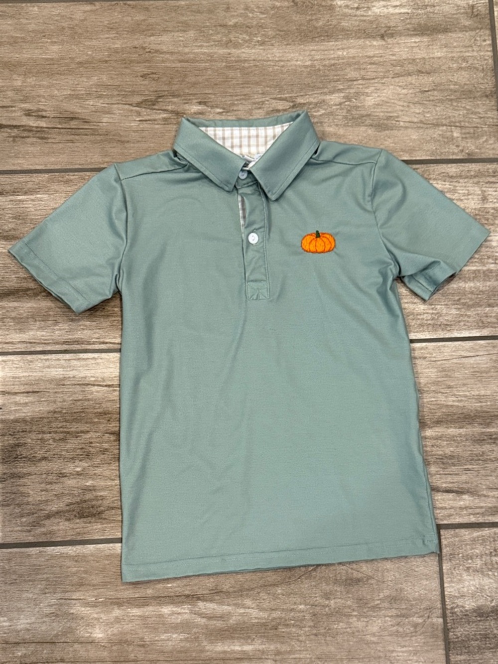 Busy Bees Smocks Kids Short-Sleeve Polo Shirt with Pumpkin Accent